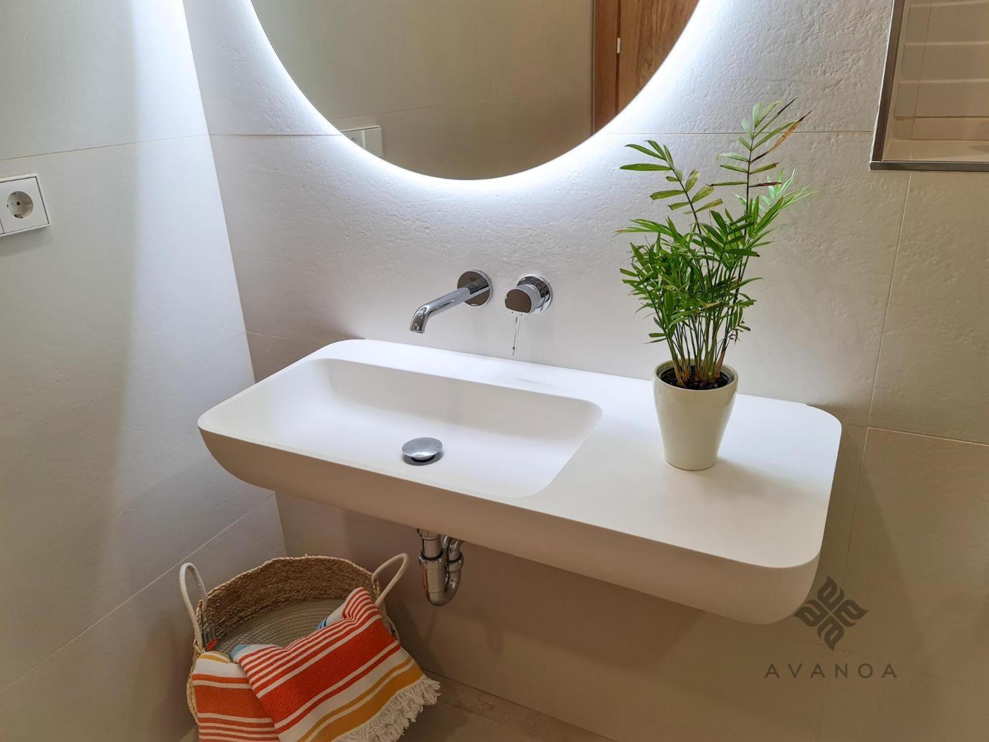 Avanoa - Apolo Xvi * Calpe
